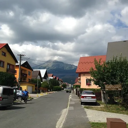 Adele Rooms Nova Lesna Homestay *