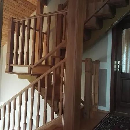 Adele Rooms Nova Lesna Homestay *